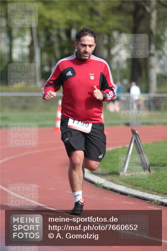 13.04.2025 - Hammer Lauf A. Gomolzig http://msf.ph/oto/7660652 13.04.2025 10:39:17 Ziel 387, 1799 meine-sportfotos.de
