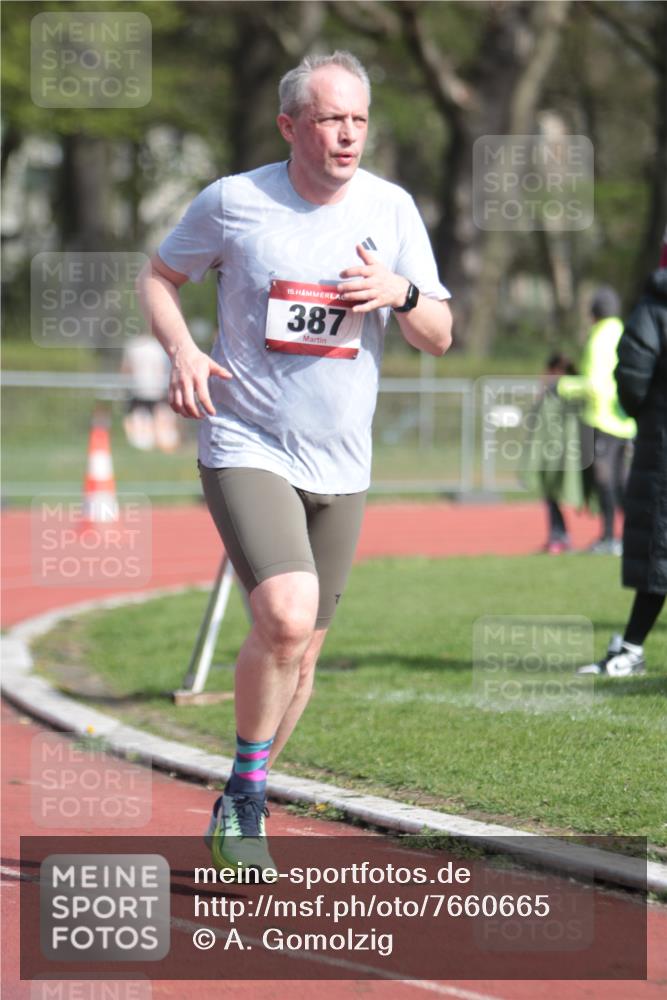 13.04.2025 - Hammer Lauf A. Gomolzig http://msf.ph/oto/7660665 13.04.2025 10:39:22 Ziel 387, 449, 646, 904 meine-sportfotos.de