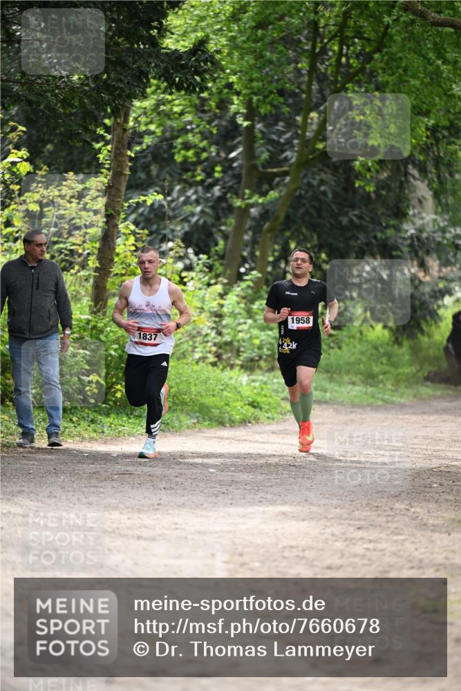 13.04.2025 - Hammer Lauf Dr. Thomas Lammeyer http://msf.ph/oto/7660678 13.04.2025 11:24:42 Laufen 1837, 1958, 2 meine-sportfotos.de