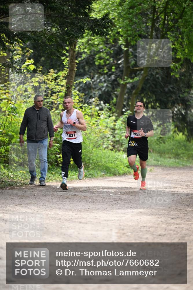 13.04.2025 - Hammer Lauf Dr. Thomas Lammeyer http://msf.ph/oto/7660682 13.04.2025 11:24:42 Laufen 1837, 1958 meine-sportfotos.de