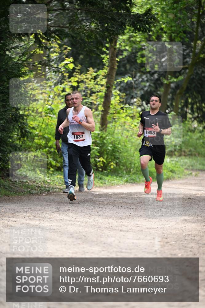 13.04.2025 - Hammer Lauf Dr. Thomas Lammeyer http://msf.ph/oto/7660693 13.04.2025 11:24:43 Laufen 1837, 1958 meine-sportfotos.de