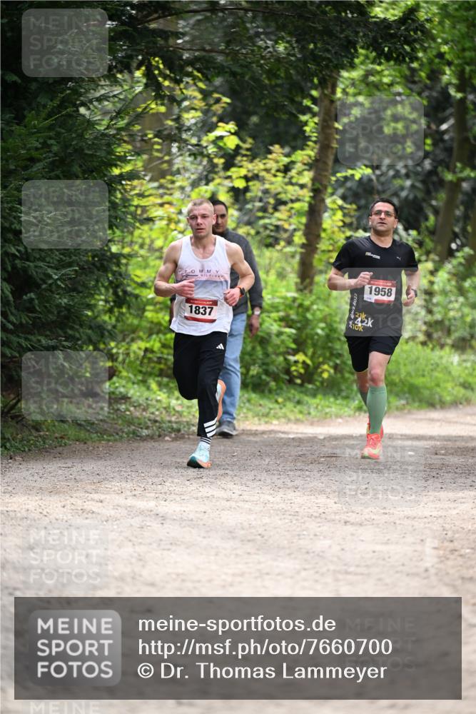 13.04.2025 - Hammer Lauf Dr. Thomas Lammeyer http://msf.ph/oto/7660700 13.04.2025 11:24:44 Laufen 1837, 10, 1958 meine-sportfotos.de