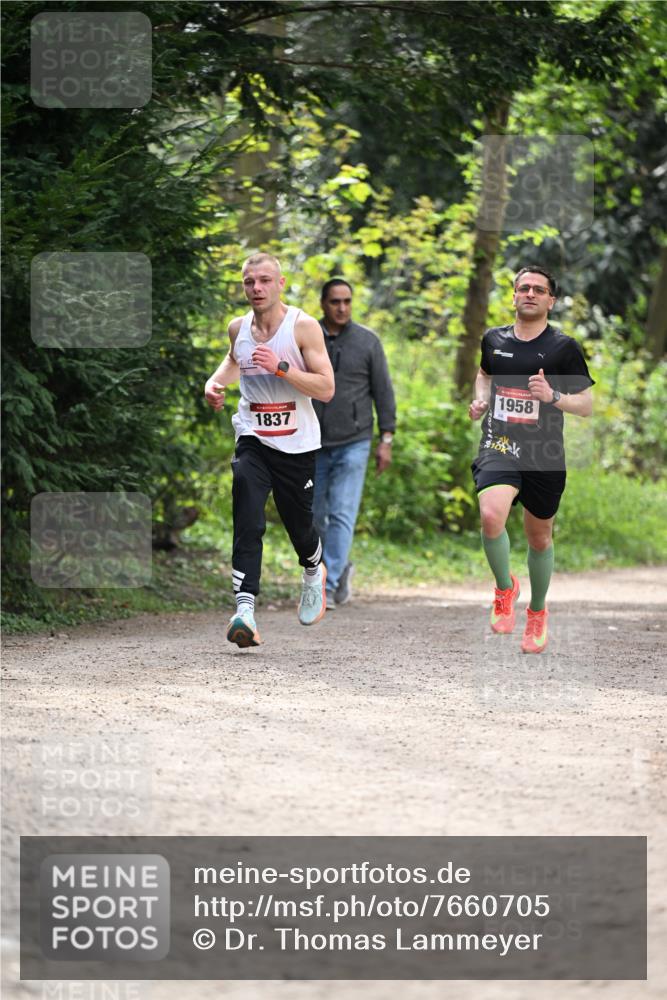 13.04.2025 - Hammer Lauf Dr. Thomas Lammeyer http://msf.ph/oto/7660705 13.04.2025 11:24:44 Laufen 1837, 1958 meine-sportfotos.de