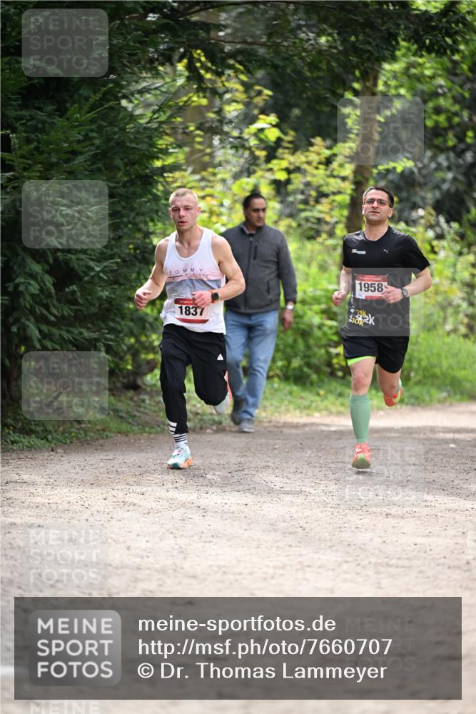 13.04.2025 - Hammer Lauf Dr. Thomas Lammeyer http://msf.ph/oto/7660707 13.04.2025 11:24:44 Laufen 1837, 1958 meine-sportfotos.de