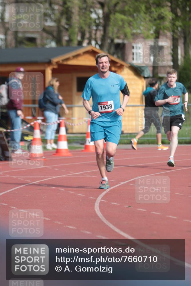 13.04.2025 - Hammer Lauf A. Gomolzig http://msf.ph/oto/7660710 13.04.2025 10:39:50 Ziel 1351, 1938 meine-sportfotos.de