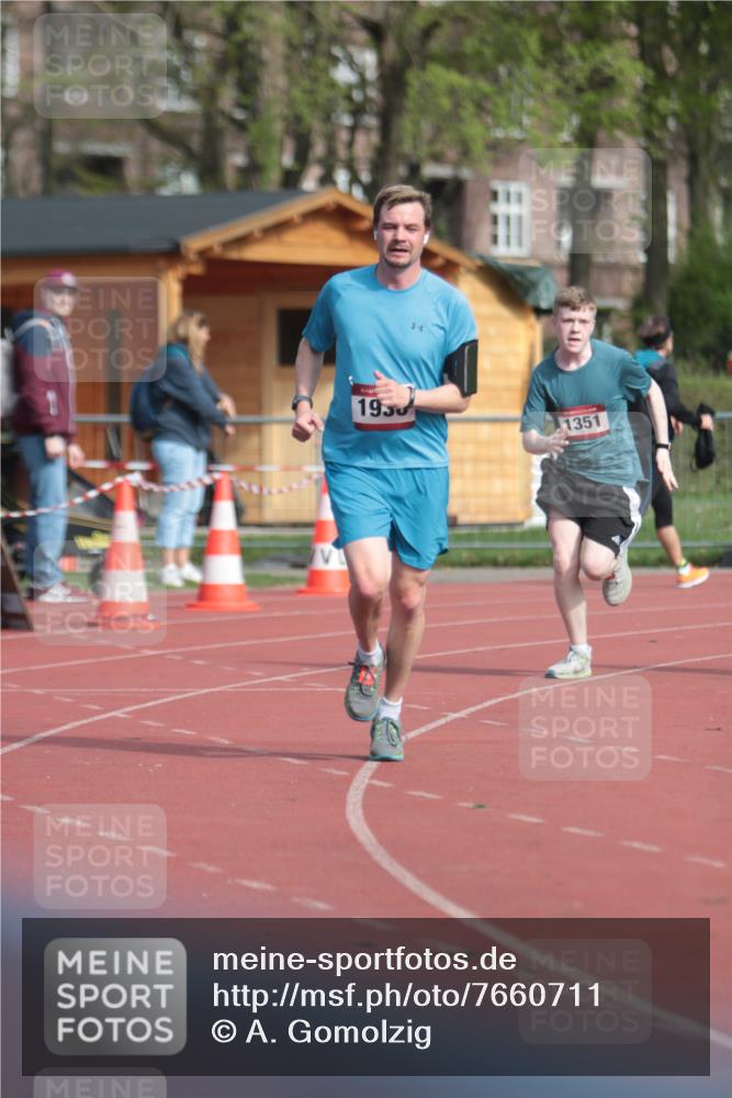 13.04.2025 - Hammer Lauf A. Gomolzig http://msf.ph/oto/7660711 13.04.2025 10:39:51 Ziel 1351, 1938 meine-sportfotos.de