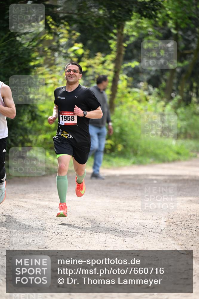 13.04.2025 - Hammer Lauf Dr. Thomas Lammeyer http://msf.ph/oto/7660716 13.04.2025 11:24:45 Laufen 1958 meine-sportfotos.de
