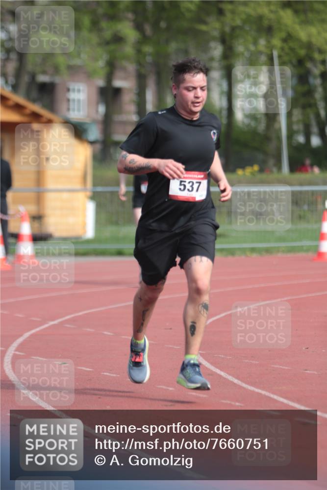 13.04.2025 - Hammer Lauf A. Gomolzig http://msf.ph/oto/7660751 13.04.2025 10:40:20 Ziel 537, 1796 meine-sportfotos.de