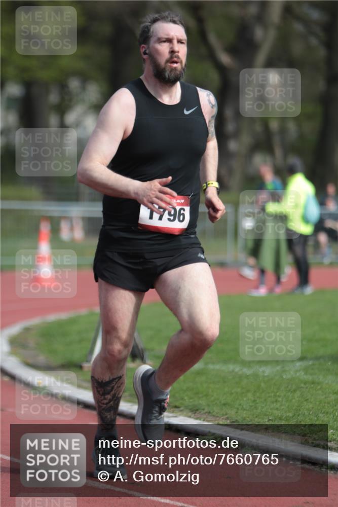 13.04.2025 - Hammer Lauf A. Gomolzig http://msf.ph/oto/7660765 13.04.2025 10:40:25 Ziel 260, 577, 741, 1105, 1796 meine-sportfotos.de