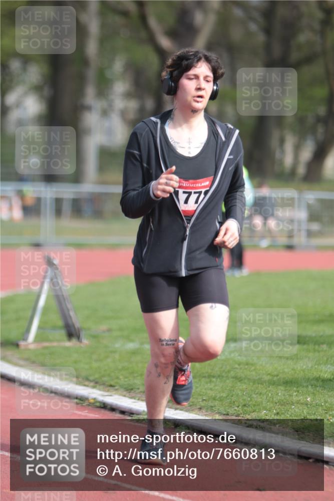 13.04.2025 - Hammer Lauf A. Gomolzig http://msf.ph/oto/7660813 13.04.2025 10:40:51 Ziel  meine-sportfotos.de