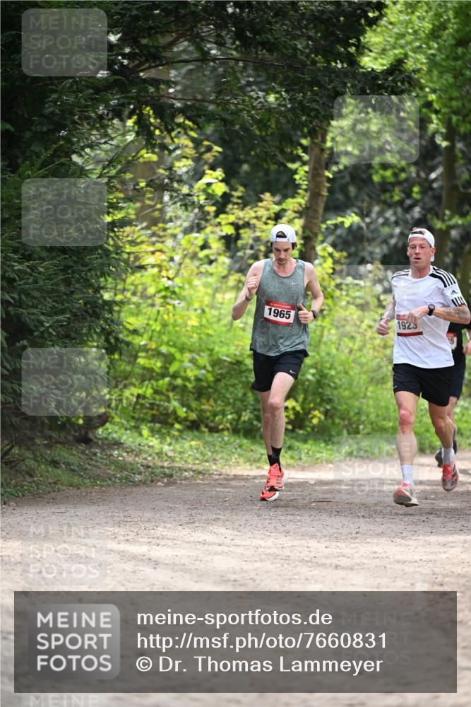 13.04.2025 - Hammer Lauf Dr. Thomas Lammeyer http://msf.ph/oto/7660831 13.04.2025 11:25:01 Laufen 1965, 1923 meine-sportfotos.de