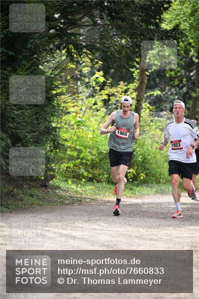 13.04.2025 - Hammer Lauf Dr. Thomas Lammeyer http://msf.ph/oto/7660833 13.04.2025 11:25:01 Laufen 1965, 1923 meine-sportfotos.de