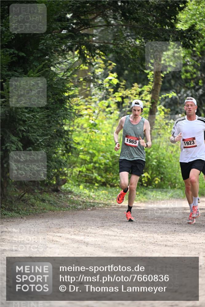 13.04.2025 - Hammer Lauf Dr. Thomas Lammeyer http://msf.ph/oto/7660836 13.04.2025 11:25:01 Laufen 1965, 1923 meine-sportfotos.de