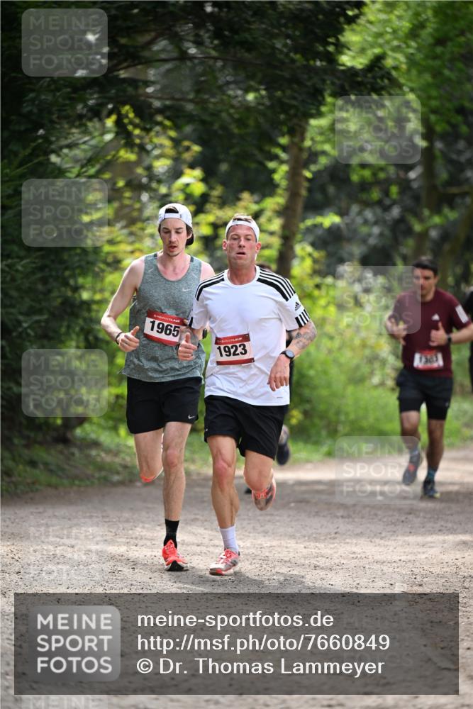 13.04.2025 - Hammer Lauf Dr. Thomas Lammeyer http://msf.ph/oto/7660849 13.04.2025 11:25:03 Laufen 1965, 1923 meine-sportfotos.de