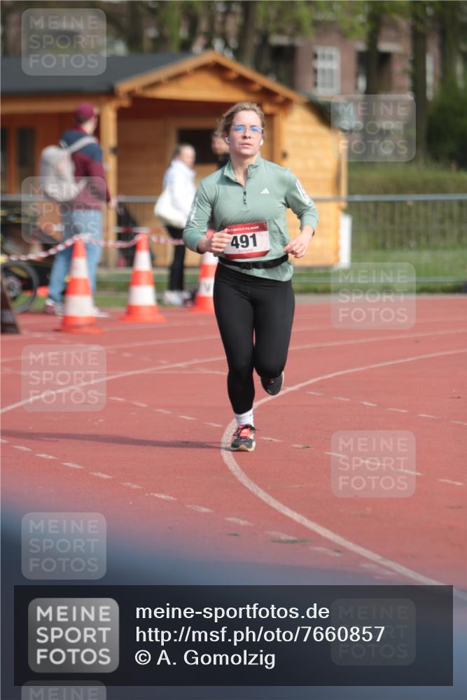 13.04.2025 - Hammer Lauf A. Gomolzig http://msf.ph/oto/7660857 13.04.2025 10:41:26 Ziel 491 meine-sportfotos.de