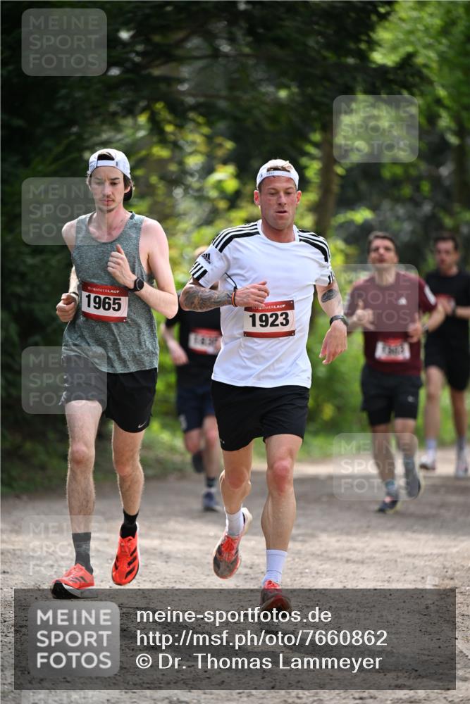 13.04.2025 - Hammer Lauf Dr. Thomas Lammeyer http://msf.ph/oto/7660862 13.04.2025 11:25:04 Laufen 15, 1965, 1923 meine-sportfotos.de