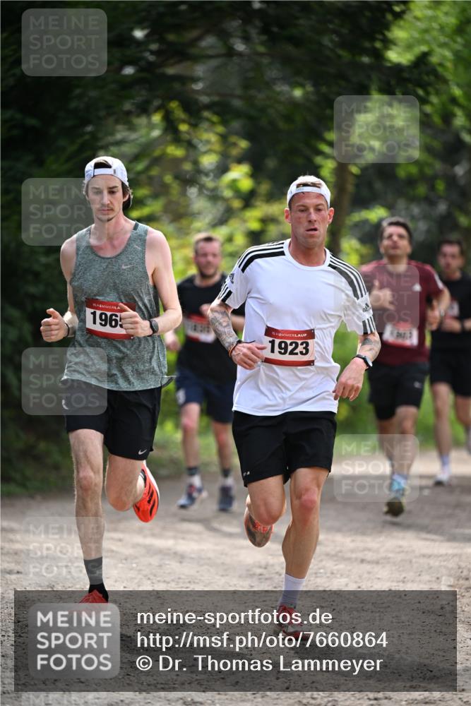 13.04.2025 - Hammer Lauf Dr. Thomas Lammeyer http://msf.ph/oto/7660864 13.04.2025 11:25:04 Laufen 15, 196, 15, 1923 meine-sportfotos.de