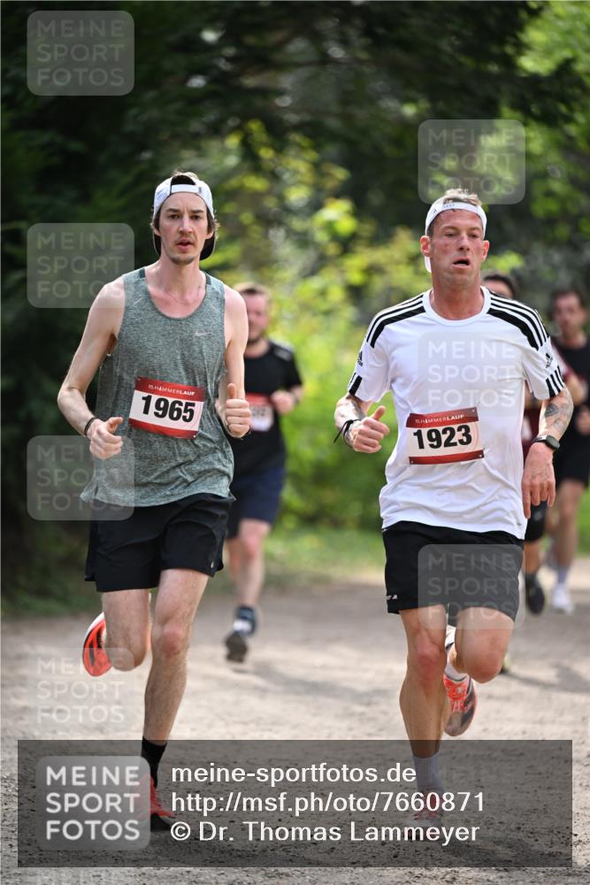 13.04.2025 - Hammer Lauf Dr. Thomas Lammeyer http://msf.ph/oto/7660871 13.04.2025 11:25:04 Laufen 15, 1965, 15, 1923 meine-sportfotos.de