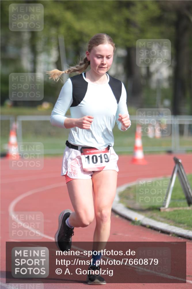 13.04.2025 - Hammer Lauf A. Gomolzig http://msf.ph/oto/7660879 13.04.2025 10:41:54 Ziel 212, 574, 1019, 1924 meine-sportfotos.de