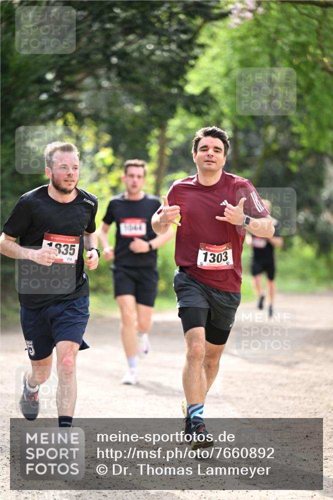 13.04.2025 - Hammer Lauf Dr. Thomas Lammeyer http://msf.ph/oto/7660892 13.04.2025 11:25:07 Laufen 15, 1835, 215, 15, 1303 meine-sportfotos.de