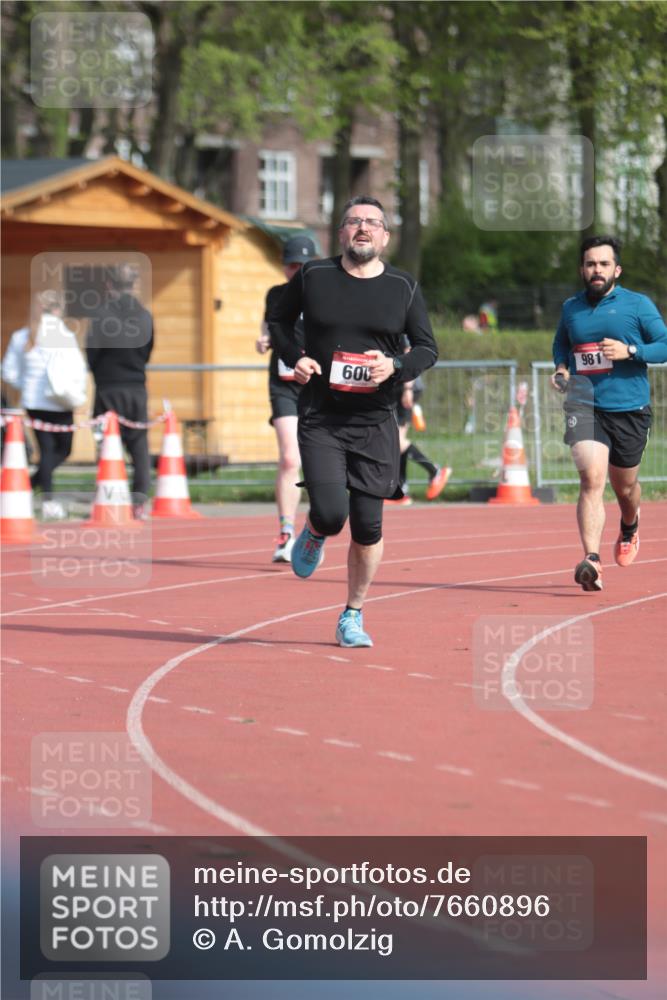 13.04.2025 - Hammer Lauf A. Gomolzig http://msf.ph/oto/7660896 13.04.2025 10:42:04 Ziel 600, 605, 981 meine-sportfotos.de