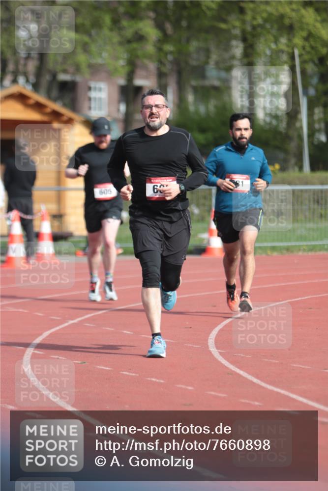 13.04.2025 - Hammer Lauf A. Gomolzig http://msf.ph/oto/7660898 13.04.2025 10:42:05 Ziel 600, 605, 981 meine-sportfotos.de
