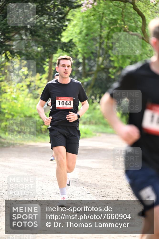 13.04.2025 - Hammer Lauf Dr. Thomas Lammeyer http://msf.ph/oto/7660904 13.04.2025 11:25:08 Laufen 1044 meine-sportfotos.de