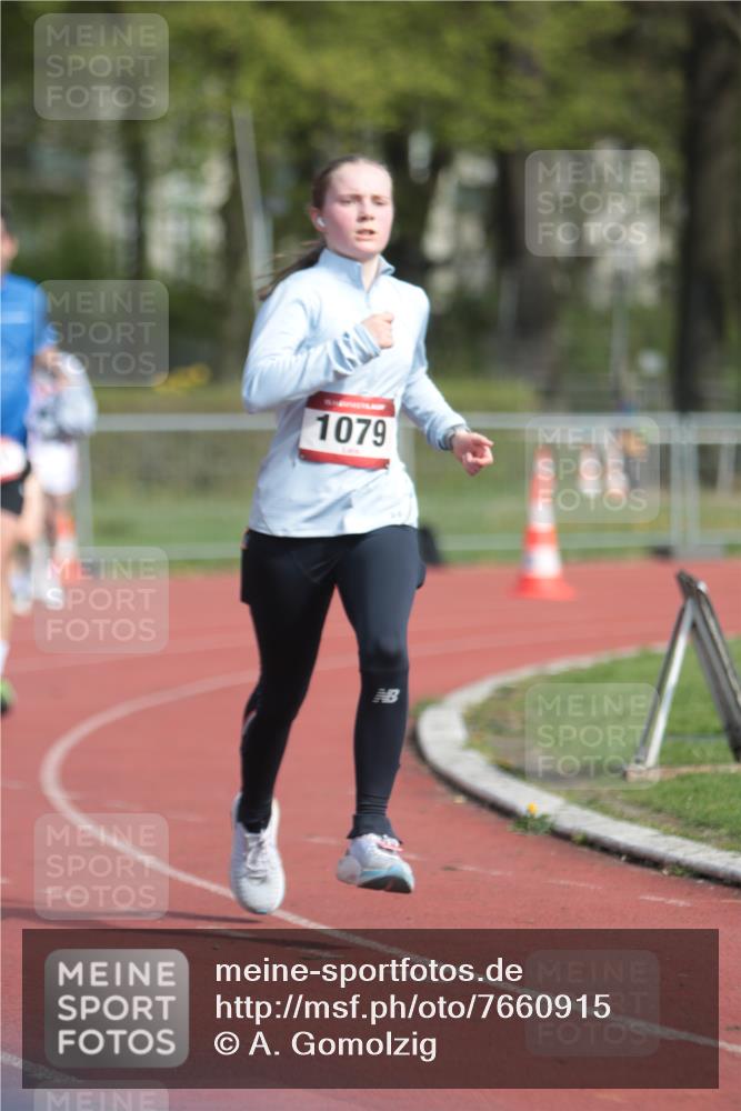 13.04.2025 - Hammer Lauf A. Gomolzig http://msf.ph/oto/7660915 13.04.2025 10:42:20 Ziel 525, 526, 550, 772, 926, 1061, 1079, 1990 meine-sportfotos.de