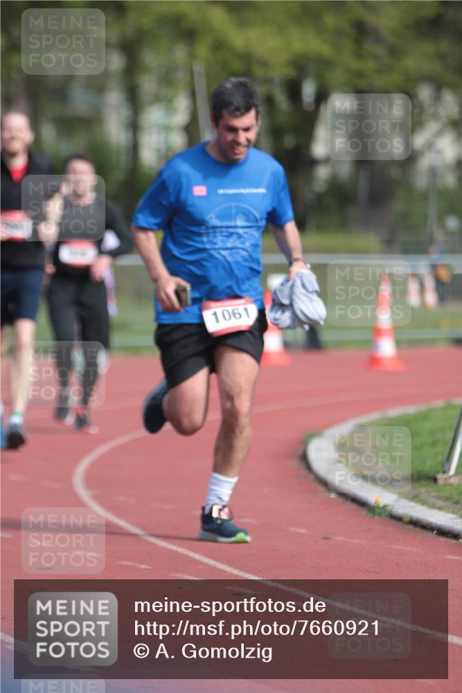 13.04.2025 - Hammer Lauf A. Gomolzig http://msf.ph/oto/7660921 13.04.2025 10:42:22 Ziel 269, 525, 526, 550, 772, 926, 1061, 1990 meine-sportfotos.de