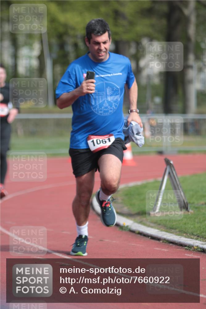 13.04.2025 - Hammer Lauf A. Gomolzig http://msf.ph/oto/7660922 13.04.2025 10:42:22 Ziel 269, 525, 526, 550, 772, 926, 1061, 1990 meine-sportfotos.de