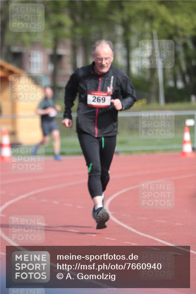 13.04.2025 - Hammer Lauf A. Gomolzig http://msf.ph/oto/7660940 13.04.2025 10:42:31 Ziel 269, 699 meine-sportfotos.de