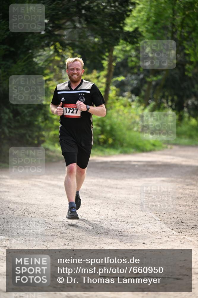 13.04.2025 - Hammer Lauf Dr. Thomas Lammeyer http://msf.ph/oto/7660950 13.04.2025 11:25:12 Laufen 15, 1727 meine-sportfotos.de