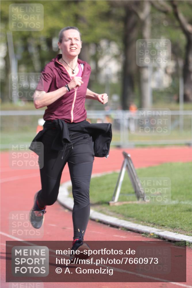 13.04.2025 - Hammer Lauf A. Gomolzig http://msf.ph/oto/7660973 13.04.2025 10:43:18 Ziel 1124, 1877 meine-sportfotos.de