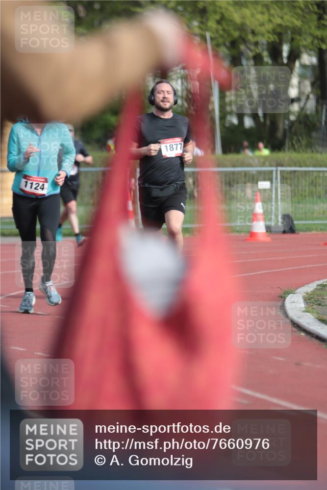 13.04.2025 - Hammer Lauf A. Gomolzig http://msf.ph/oto/7660976 13.04.2025 10:43:22 Ziel 159, 1124, 1805, 1877, 1956 meine-sportfotos.de