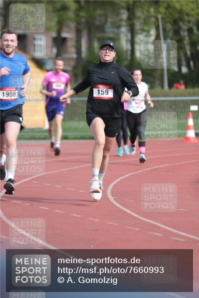 13.04.2025 - Hammer Lauf A. Gomolzig http://msf.ph/oto/7660993 13.04.2025 10:43:31 Ziel 159, 460, 544, 962, 965, 994, 1588, 1956 meine-sportfotos.de