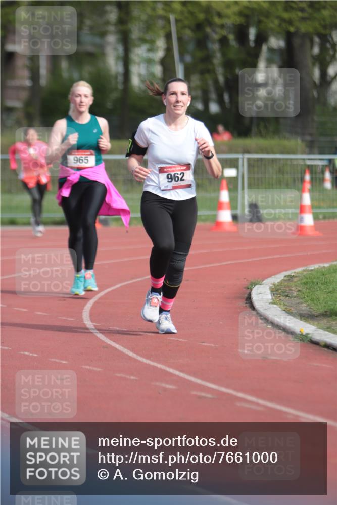 13.04.2025 - Hammer Lauf A. Gomolzig http://msf.ph/oto/7661000 13.04.2025 10:43:33 Ziel 146, 460, 544, 962, 965, 994, 1588 meine-sportfotos.de