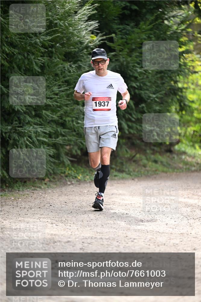 13.04.2025 - Hammer Lauf Dr. Thomas Lammeyer http://msf.ph/oto/7661003 13.04.2025 11:25:29 Laufen 15, 1937 meine-sportfotos.de
