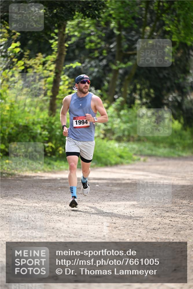 13.04.2025 - Hammer Lauf Dr. Thomas Lammeyer http://msf.ph/oto/7661005 13.04.2025 11:25:30 Laufen 15, 1994 meine-sportfotos.de