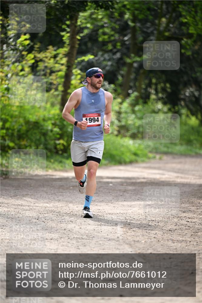 13.04.2025 - Hammer Lauf Dr. Thomas Lammeyer http://msf.ph/oto/7661012 13.04.2025 11:25:31 Laufen 15, 1994 meine-sportfotos.de