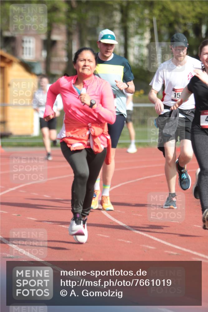 13.04.2025 - Hammer Lauf A. Gomolzig http://msf.ph/oto/7661019 13.04.2025 10:43:40 Ziel 136, 146, 460, 544, 1588, 1920, 1968 meine-sportfotos.de