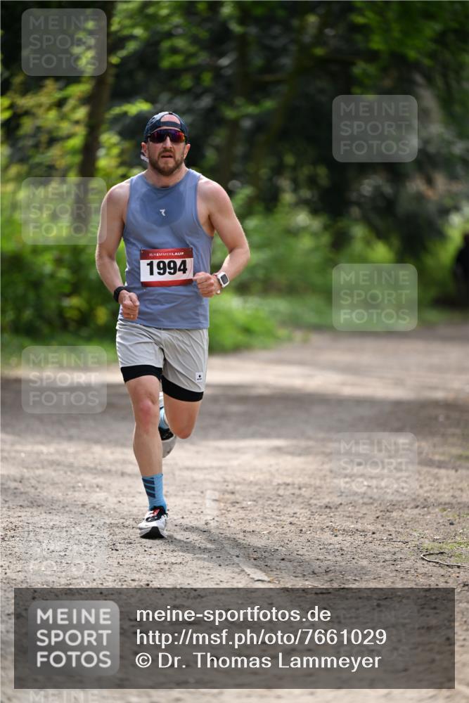 13.04.2025 - Hammer Lauf Dr. Thomas Lammeyer http://msf.ph/oto/7661029 13.04.2025 11:25:32 Laufen 15, 1994 meine-sportfotos.de