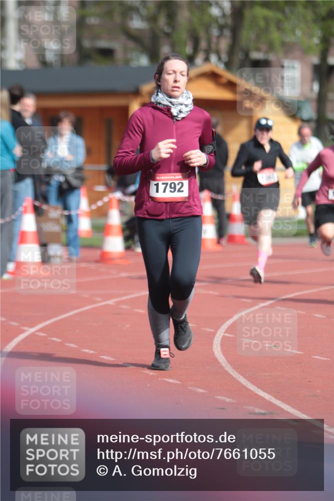 13.04.2025 - Hammer Lauf A. Gomolzig http://msf.ph/oto/7661055 13.04.2025 10:43:59 Ziel 157, 743, 1063, 1068, 1183, 1323, 1342, 1792 meine-sportfotos.de