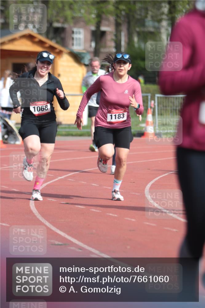 13.04.2025 - Hammer Lauf A. Gomolzig http://msf.ph/oto/7661060 13.04.2025 10:44:01 Ziel 157, 1063, 1068, 1183, 1342 meine-sportfotos.de