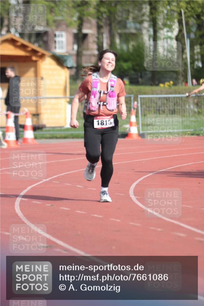 13.04.2025 - Hammer Lauf A. Gomolzig http://msf.ph/oto/7661086 13.04.2025 10:44:17 Ziel 1158, 1815 meine-sportfotos.de