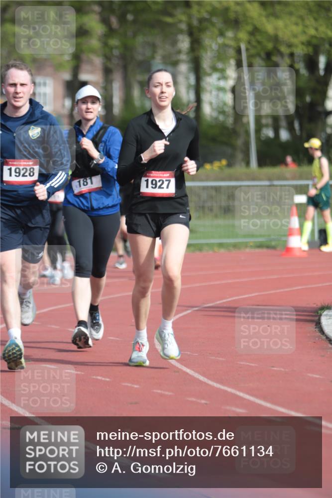 13.04.2025 - Hammer Lauf A. Gomolzig http://msf.ph/oto/7661134 13.04.2025 10:44:44 Ziel 181, 311, 694, 695, 823, 1927, 1928, 1986 meine-sportfotos.de