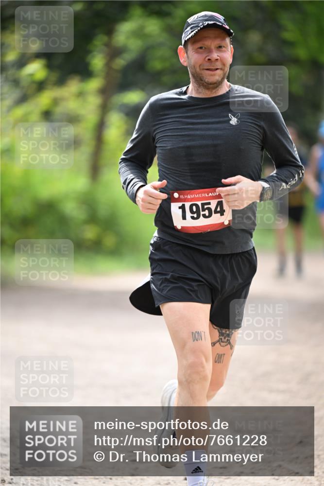 13.04.2025 - Hammer Lauf Dr. Thomas Lammeyer http://msf.ph/oto/7661228 13.04.2025 11:26:13 Laufen 15, 1954 meine-sportfotos.de