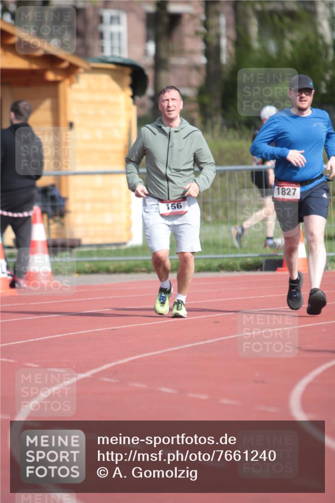 13.04.2025 - Hammer Lauf A. Gomolzig http://msf.ph/oto/7661240 13.04.2025 10:46:20 Ziel 156, 1827 meine-sportfotos.de