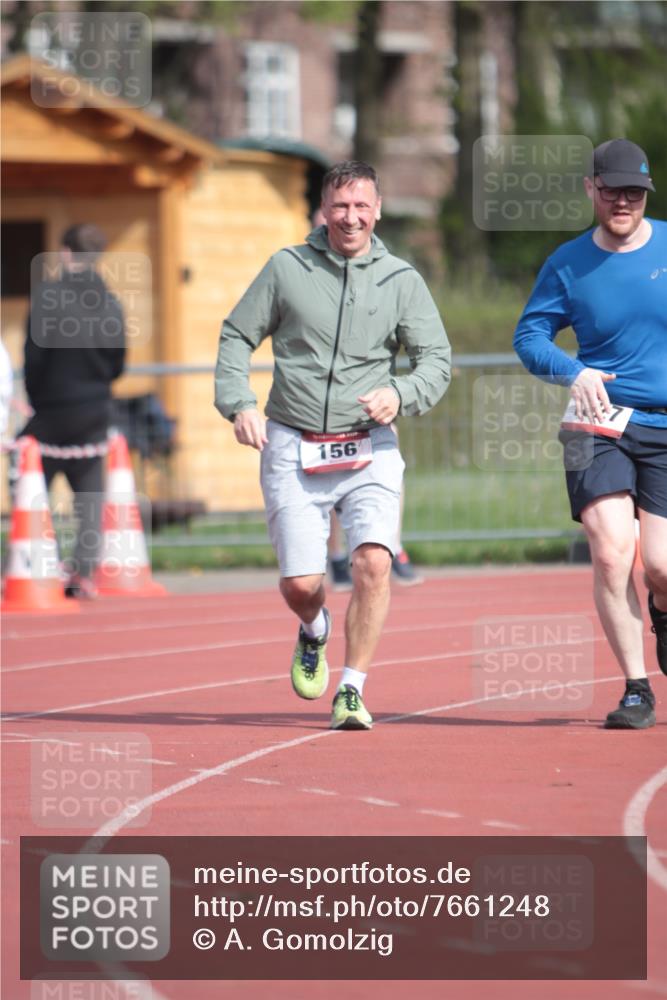 13.04.2025 - Hammer Lauf A. Gomolzig http://msf.ph/oto/7661248 13.04.2025 10:46:22 Ziel 156, 853, 1827 meine-sportfotos.de