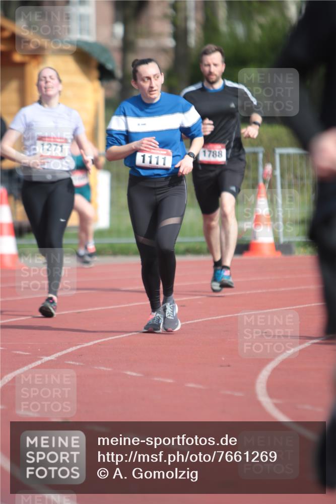 13.04.2025 - Hammer Lauf A. Gomolzig http://msf.ph/oto/7661269 13.04.2025 10:46:31 Ziel 853, 1095, 1111, 1271, 1788 meine-sportfotos.de