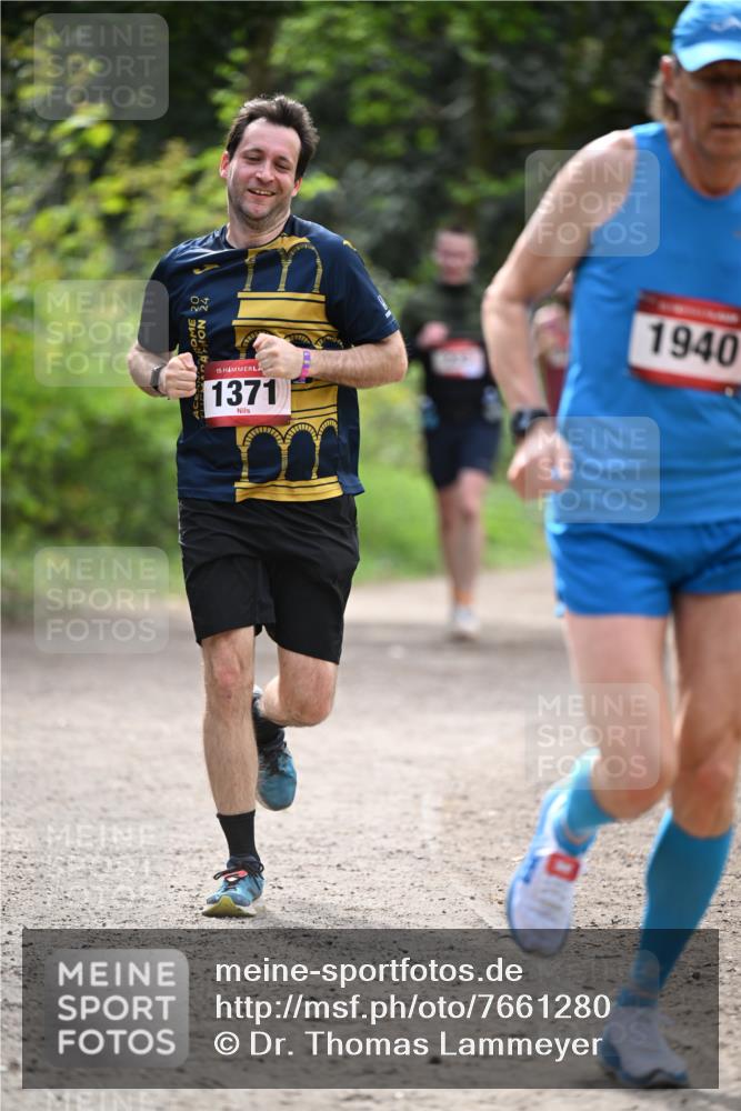 13.04.2025 - Hammer Lauf Dr. Thomas Lammeyer http://msf.ph/oto/7661280 13.04.2025 11:26:18 Laufen 10, 22, 15, 1371, 1940 meine-sportfotos.de